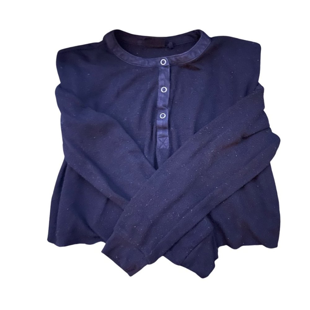 Urban Outfitters Black Cropped Long Sleeve
